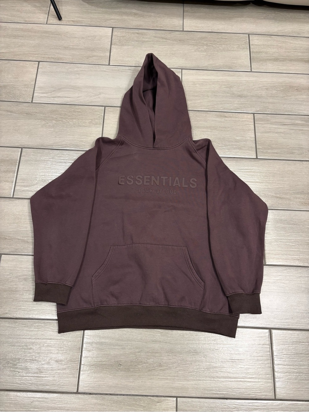 Fear of God Essentials hoodie in brown
Size XL
Box#8